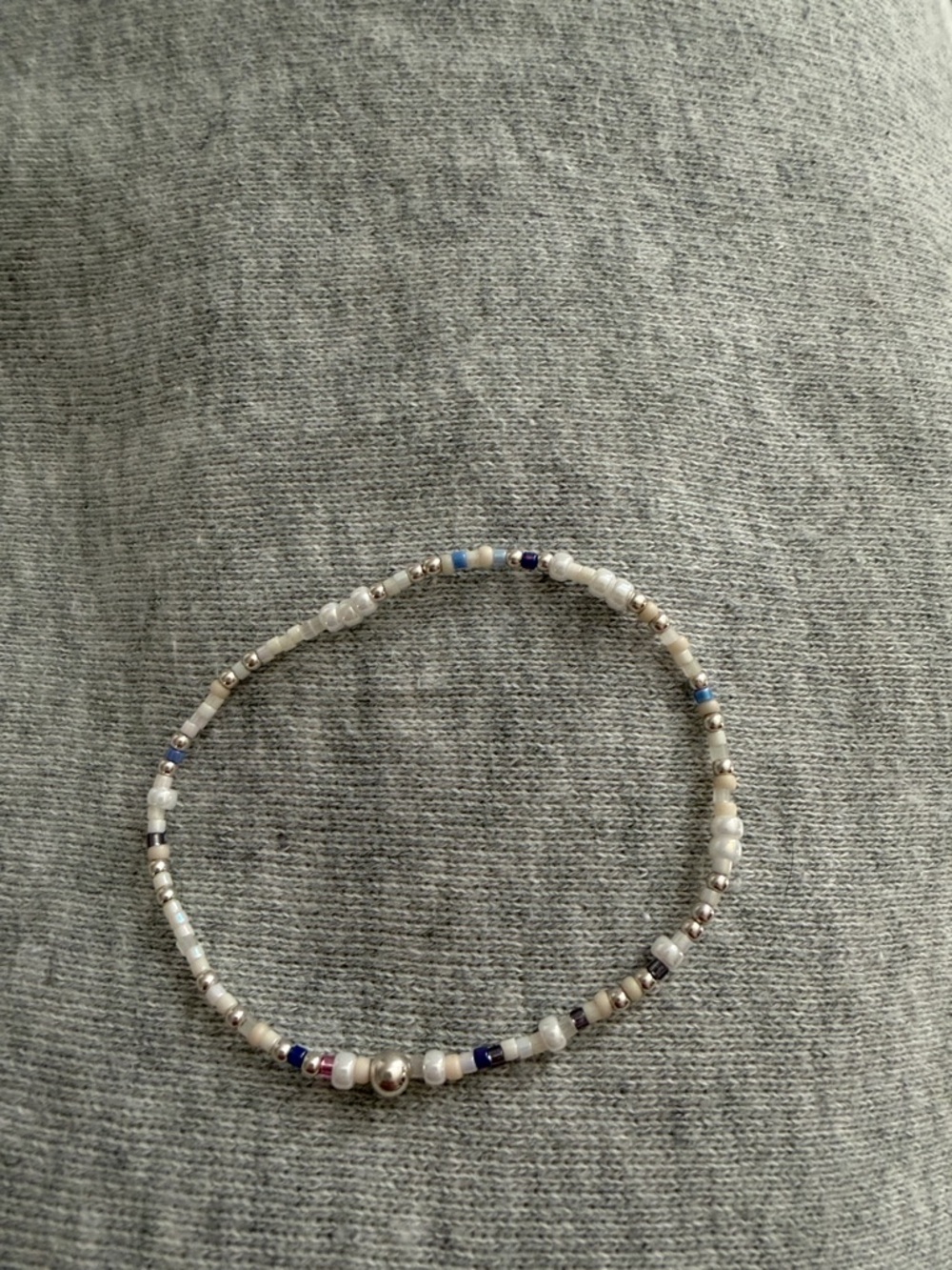 E newton white and silver beaded bracelet